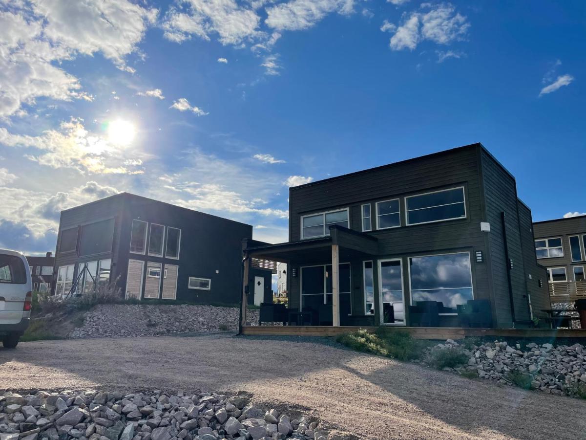 Exclusive Funkis Cabin, Lake View, Rooftop Terrace, Jacuzzi, Sauna, Close To Golf And Alpine