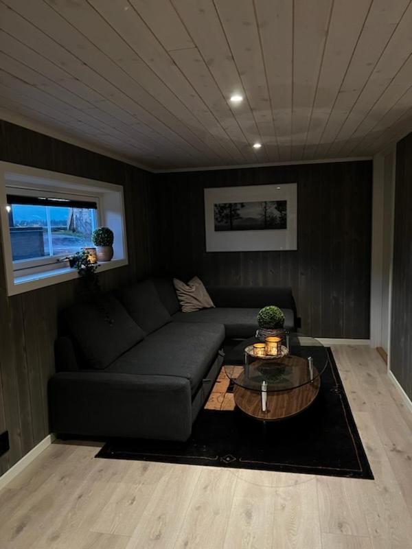 Exclusive Funkis Cabin, Lake View, Rooftop Terrace, Jacuzzi, Sauna, Close To Golf And Alpine